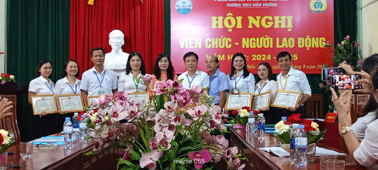 Hội nghị viên chức, người lao động năm học 2024-2025